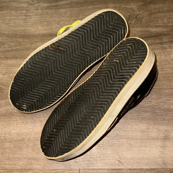 Golden Goose Black and Red Sneakers - Picture 7 of 8